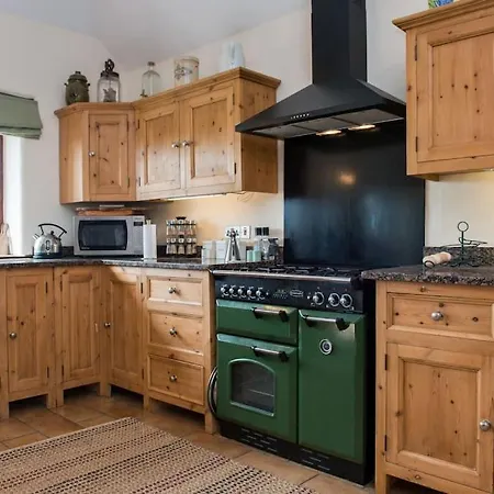 Unique Rural Stone Dog Friendly Barn Conversion Okehampton Exterior photo