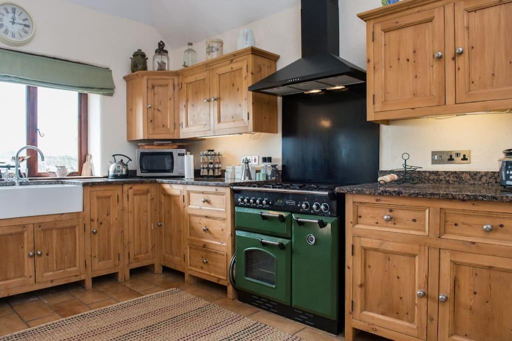 Holiday home Unique Rural Stone Dog Friendly Barn Conversion *